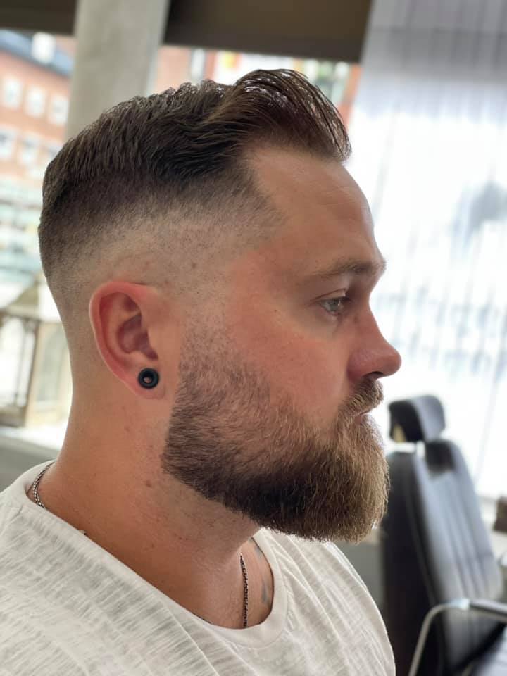 Ny frisyr, nytt skägg - Från barberaren Barbershop City i Halmstad
